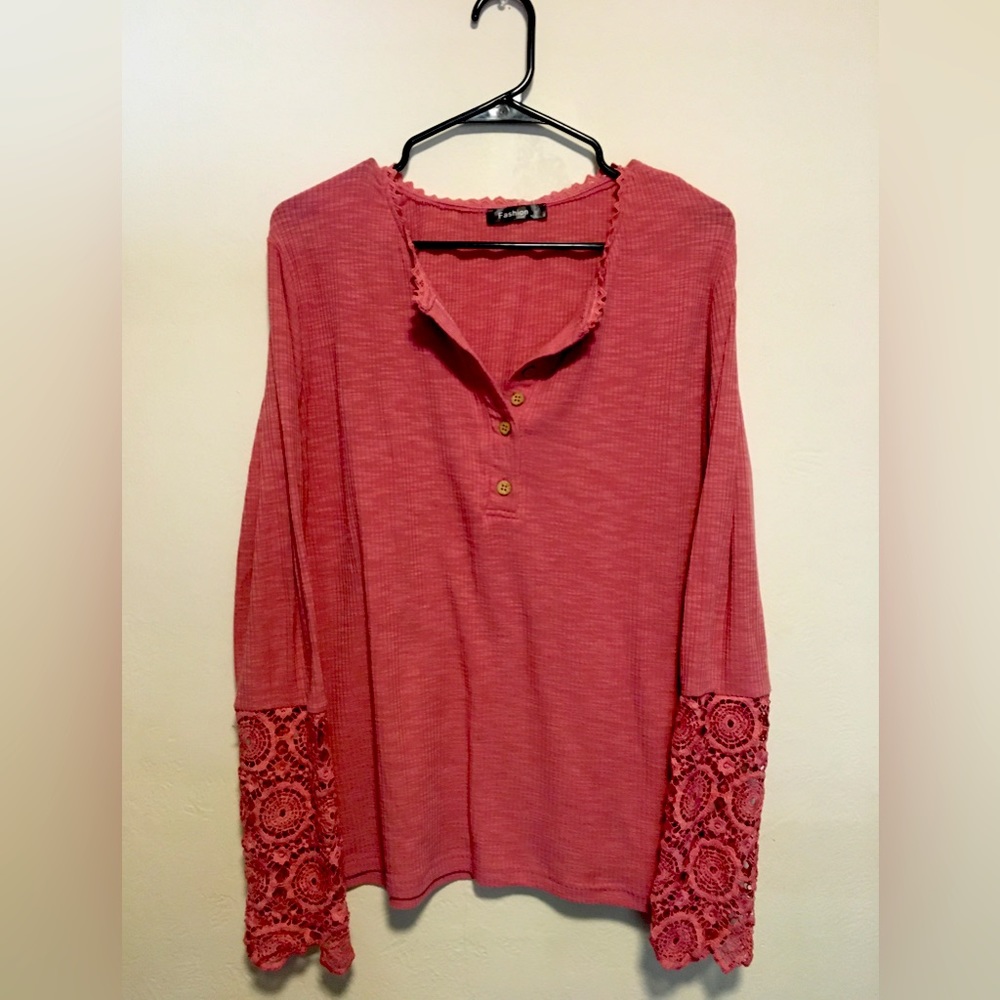 Long lace edged sleeves flannel with buttons in blushing rose color